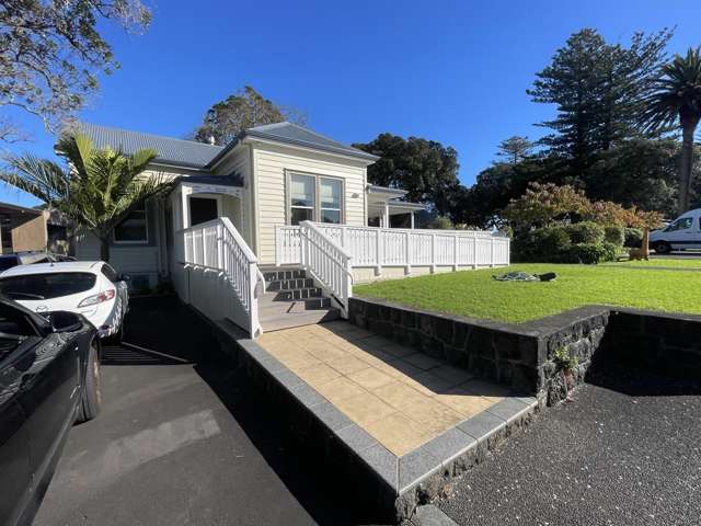 1 Saint Leonards Road Belmont_1