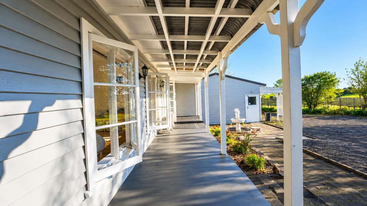 232 Martin Road_2