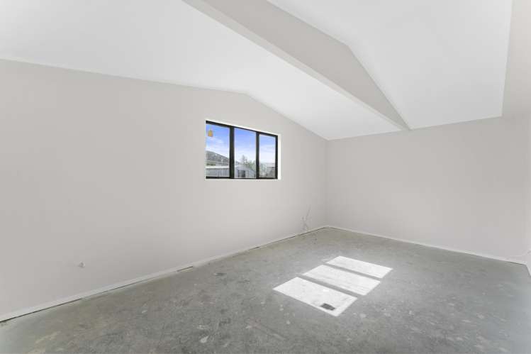 30 Becker Drive Weymouth_10