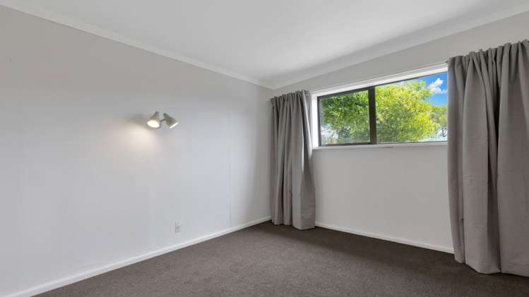 20 Holton Road Amberley_7