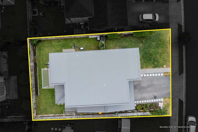 16 Couldrey Crescent Red Beach_31