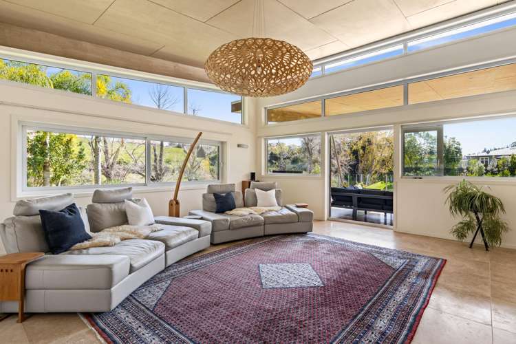 139 Tauroa Road Havelock North_14