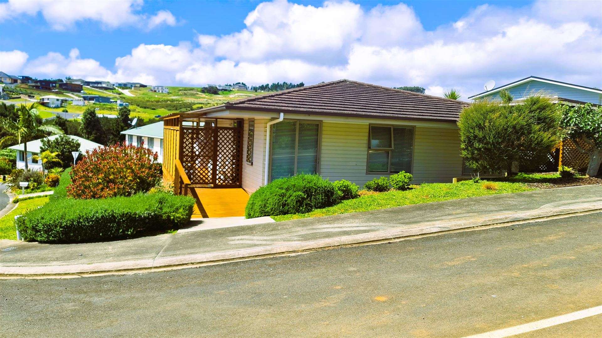 19 Hibiscus Avenue Cable Bay_0