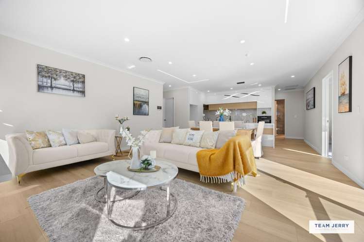 11 Tuwai Crescent Opaheke_1