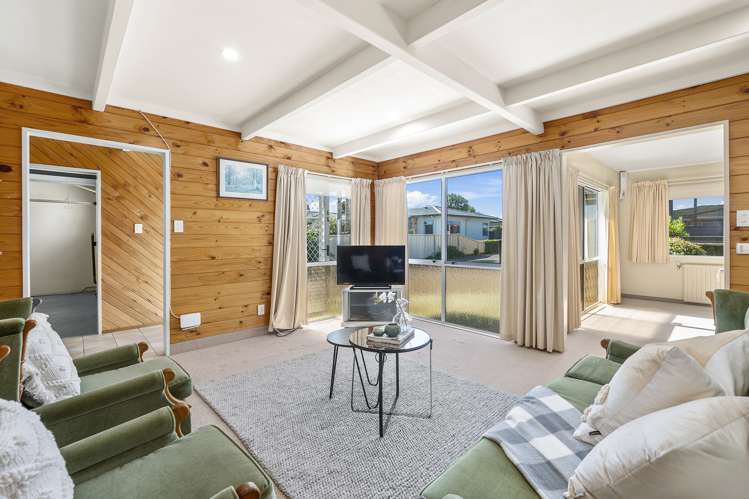 6a Robertson Street Glenholme_7