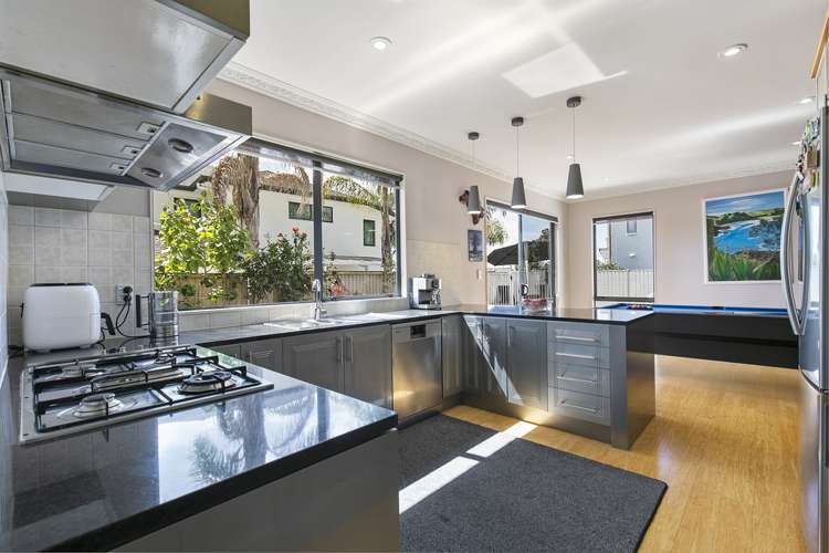 23 Onemana Way Te Atatu Peninsula_6