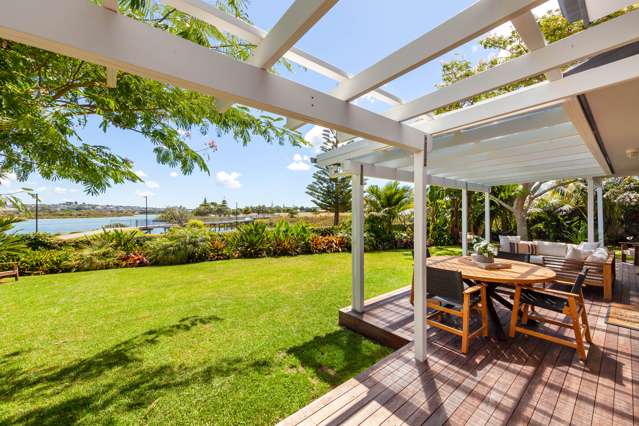 12 Edgewater Grove Orewa_3