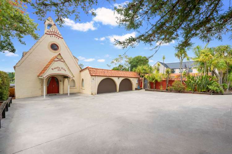 21 Roland Road Greenhithe_19