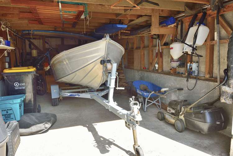 10 Kuku Avenue Mahia_21