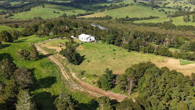28.9ha Bush & Grazing Block
