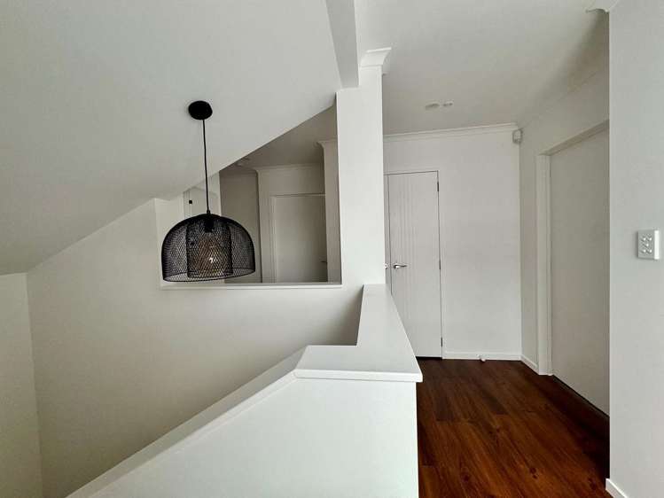18A Memorial Avenue Mount Roskill_10