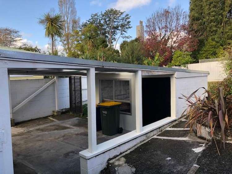 56 Stottholm Road Titirangi_10