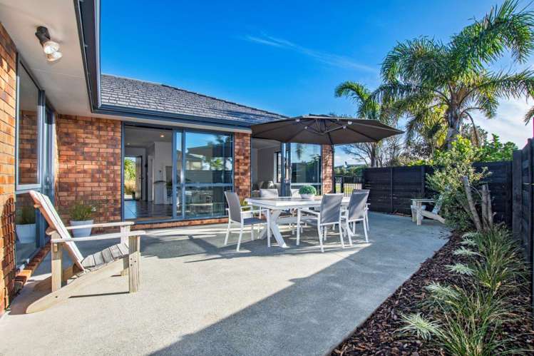 50 Ocean View Rise Ruakaka_1