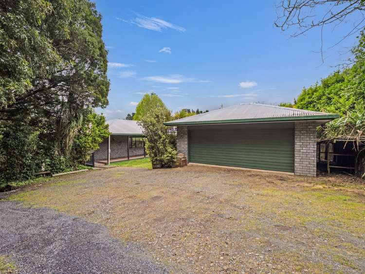 471 Razorback Road_4