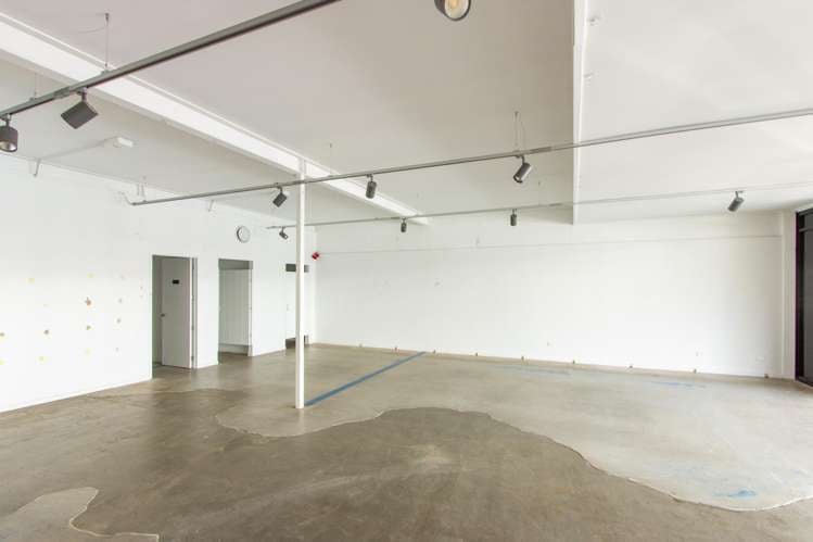 Retail 1/41-45 Clyde Road_0