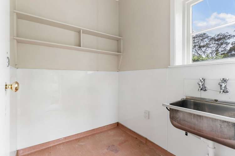 17 Apihai Street Orakei_10