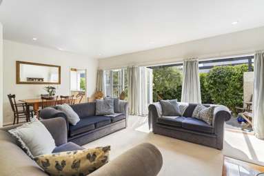 3/84 Gladstone Road_2