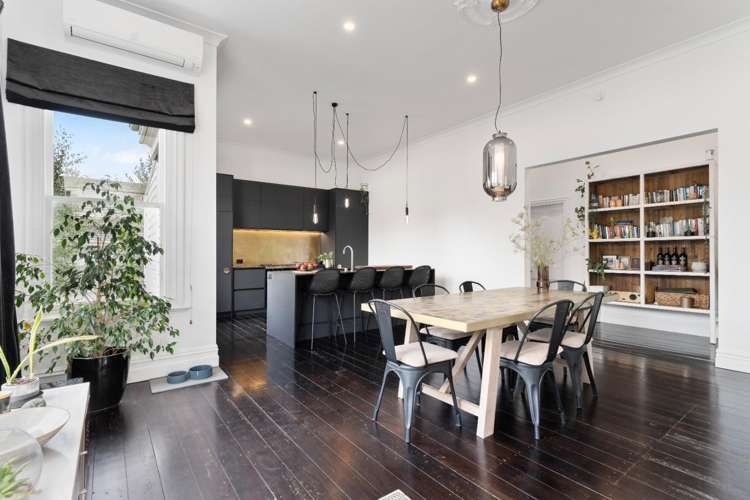 250 Main Street 1274_9