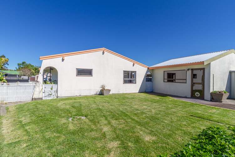 28 Perry Crescent Greenmeadows_13