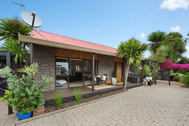 Sweet Sanctuary in Hamilton East