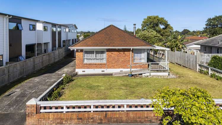 13 Churchill Avenue Manurewa_25