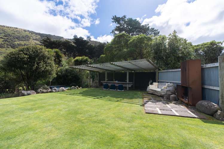 904 Te Oka Bay Road Little River_21