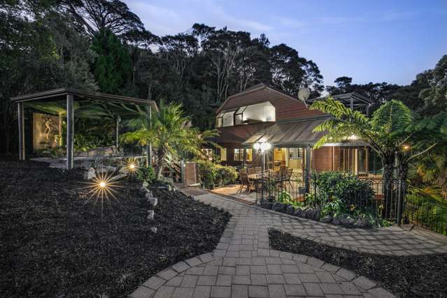 64 Scenic Drive Titirangi_1