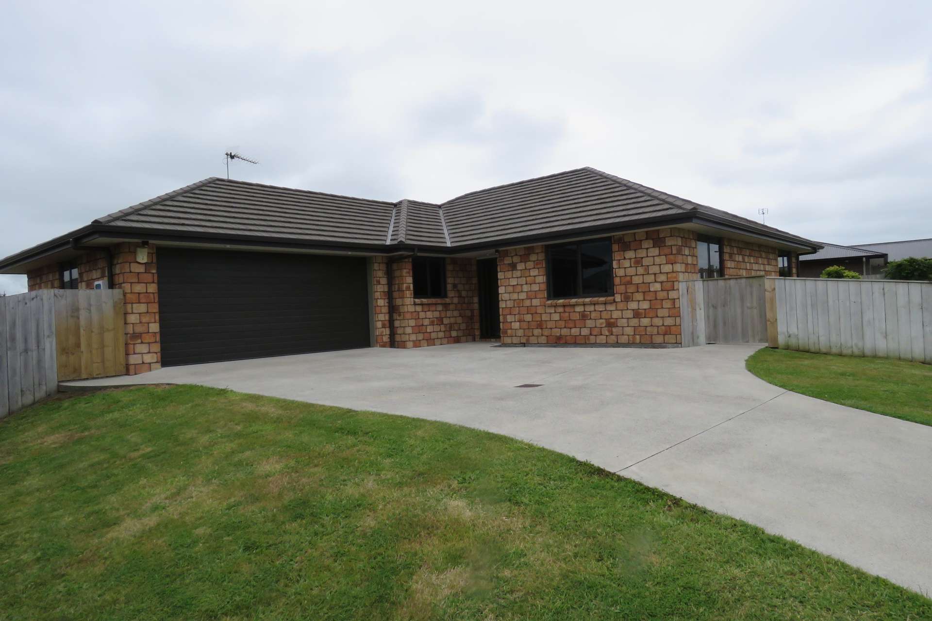 11 Modello Lane Waiuku_0