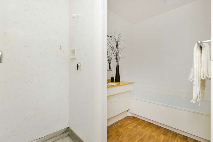 2/18 Bertrand Road Mount Wellington_10