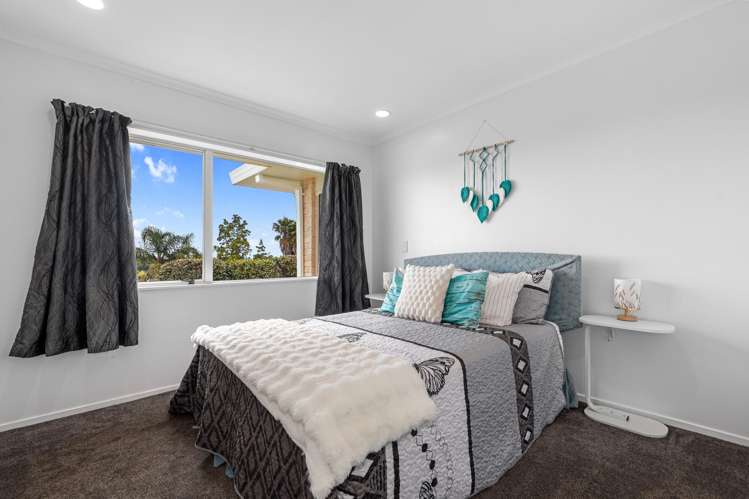 49 Mahonia Place Pyes Pa_19