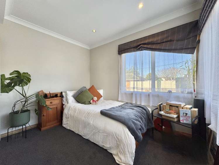 46 Tirimoana Road Te Atatu South_10