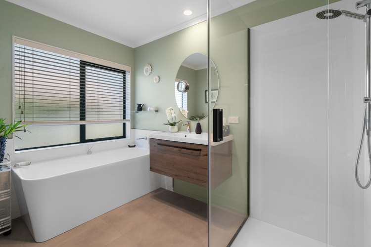 5 Mahonia Place Pyes Pa_14