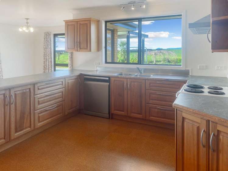 111 Mill Road 11378_1