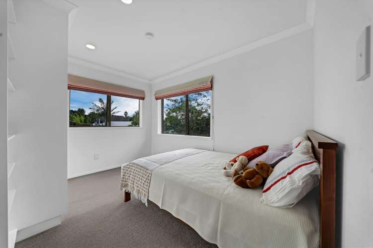 4 Janome Place Bucklands Beach_13