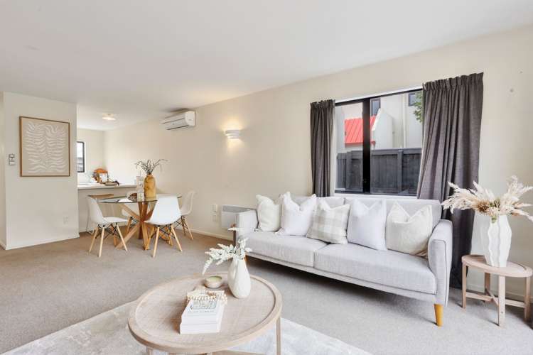 1/253 Kilmore Street_4