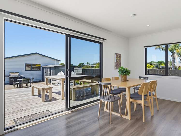 113 Kelly Jade Avenue Matarangi_16