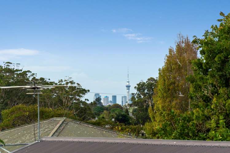 10 Beaubank Road Kelston_15