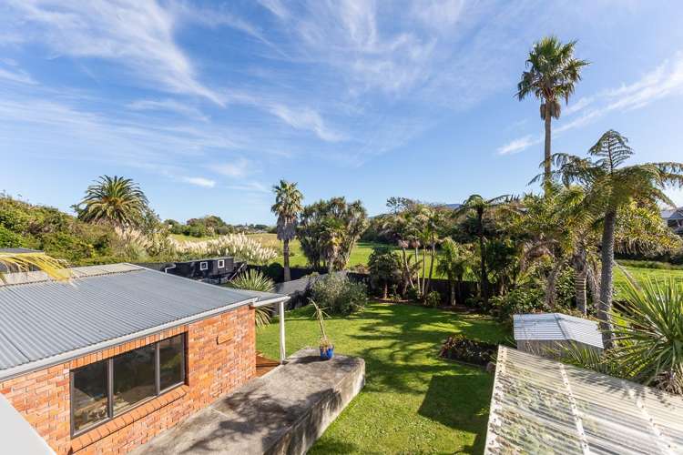 19 Gray Avenue Paraparaumu Beach_21