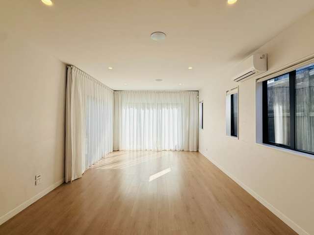 9 Makenu Crescent Orewa_2