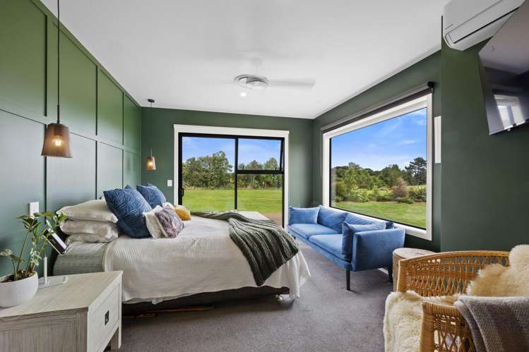 1506 Egmont Road Egmont Village_23