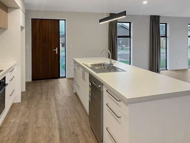44 Quinn Crescent 11362_3
