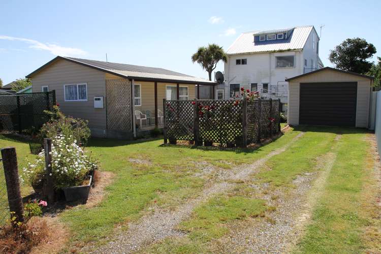 4 Cook Street Carters Beach_2