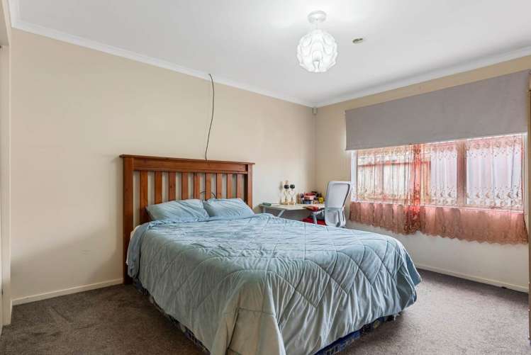 53 Kayes Road Pukekohe_11