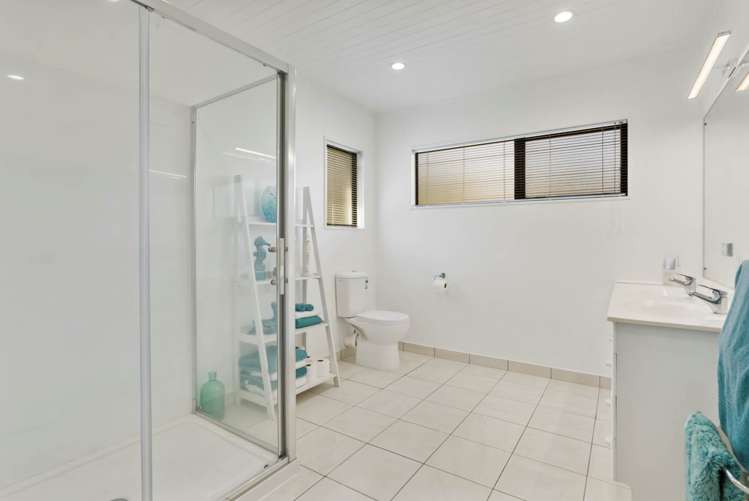 5a Siesta Terrace Gulf Harbour_11