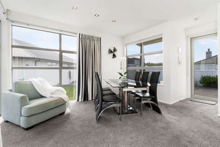 17 Torrey Pines Waimairi Beach_8