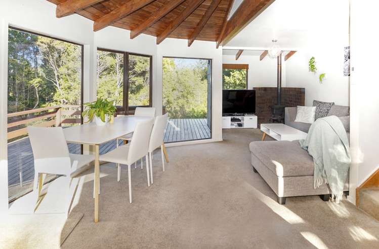 341 Ridge Road Paremoremo_6