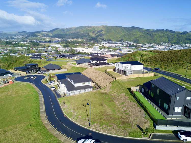 4 Te Arapito Close Aotea_3