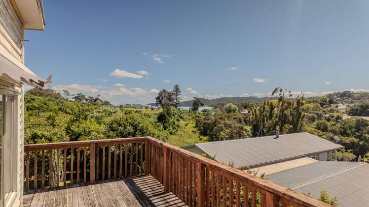 26 Alison Road Surfdale_11