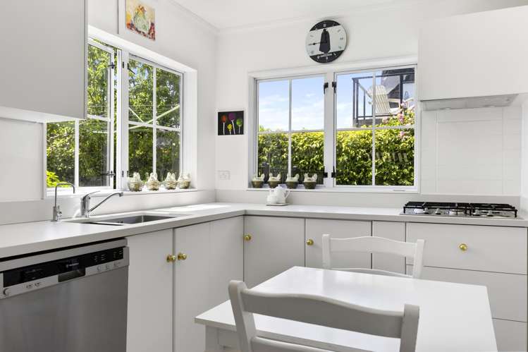 2/18 Pipi Street Two Mile Bay_26