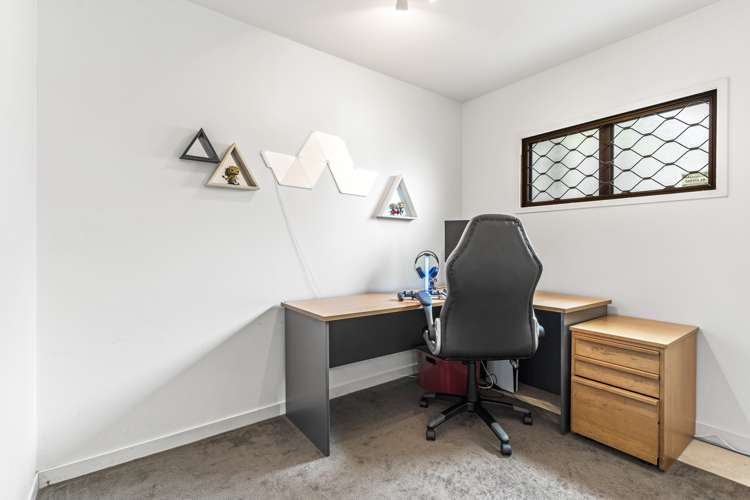 64 Marellen Drive Red Beach_21